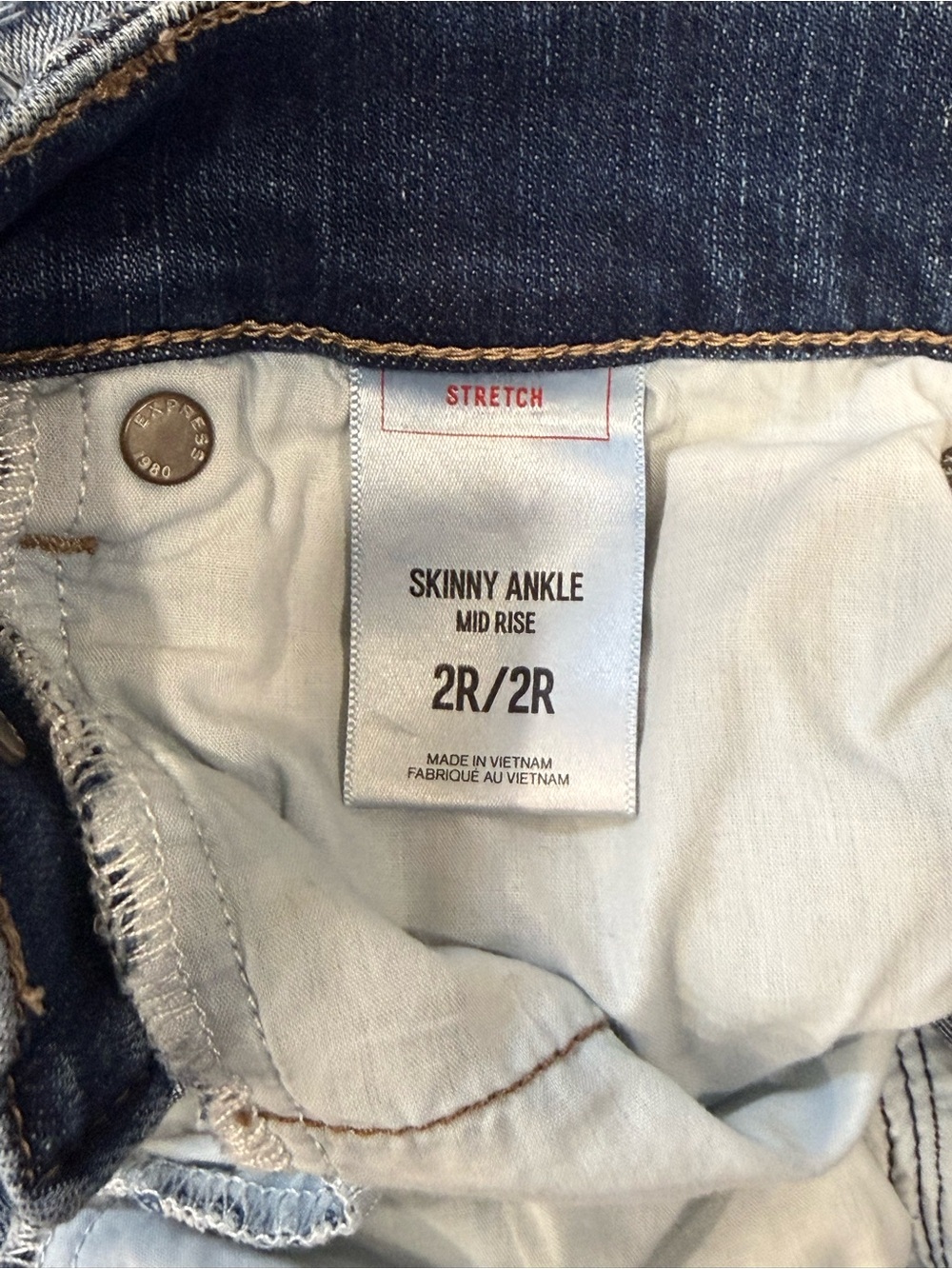 Express Skinny Ankle Mid Rise Distressed Jeans Women’s 2R Blue Stretch 26 Inseam - Picture 8 of 9
